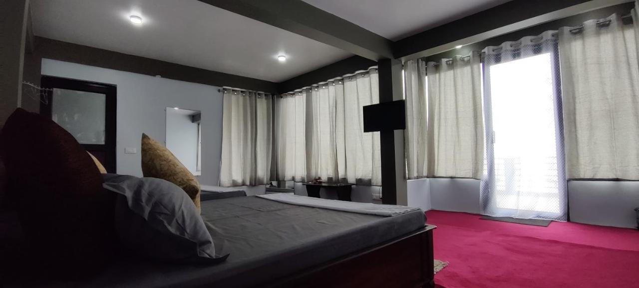 Mountain Chalet Darjeeling  Phòng bức ảnh